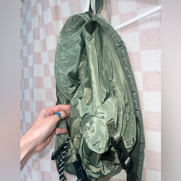 NWOT Free People The Adventurer Pack - Picture 7 of 9